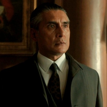 Ramon Tikaram headshot photo.